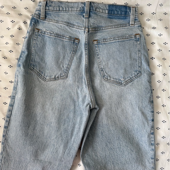 Abercrombie Curve Love 90s Straight Jean - Picture 6 of 6